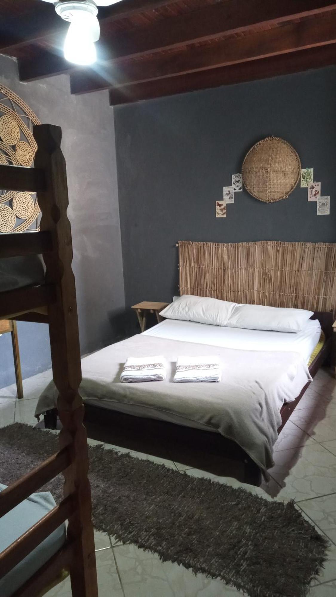 Hostel Embauba Parati Habitación foto